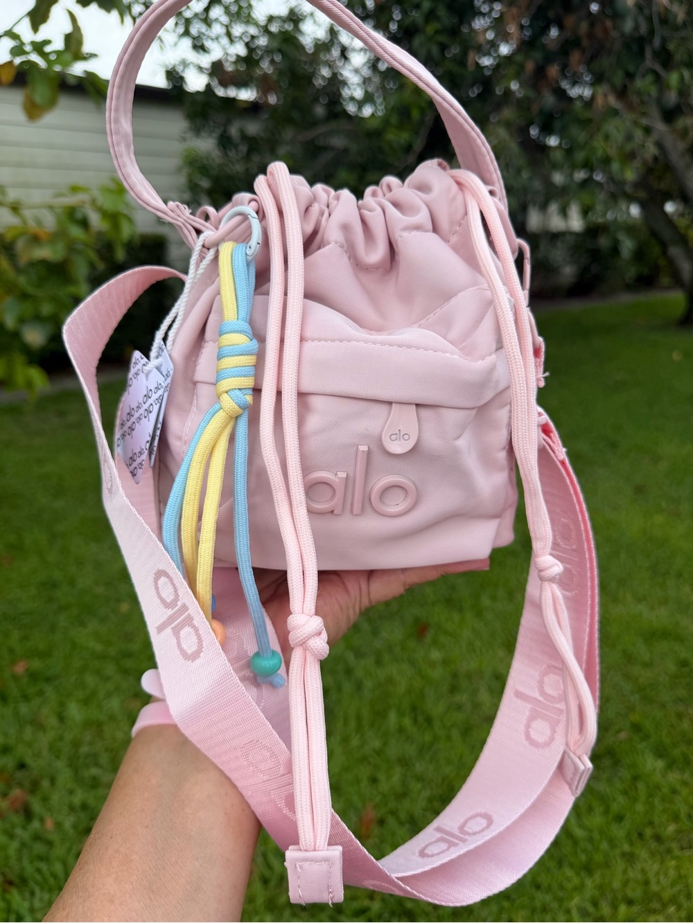 ALO Yoga Blush Pink Drawstring Mini Bucket Bag - Picture 7 of 16